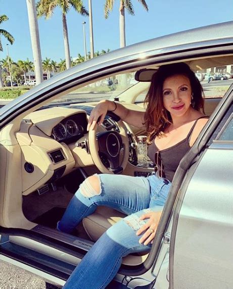 felicia combs measurements  age married height  weight