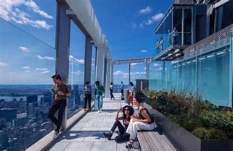 Newyorks Breathtaking Terrace Summit One Vanderbilt 1200ft