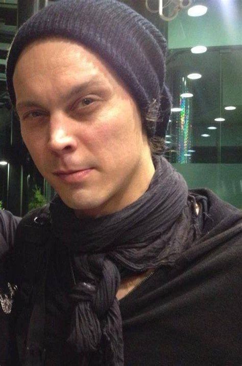 Guitarist Vocalist Vocal Range Ville Valo Metal Magazine Baritone