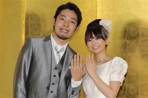 よしもとニュースセンター 顔の大きさ格差婚 オリラジ・中田が福田萌さんとの入籍をご報告！