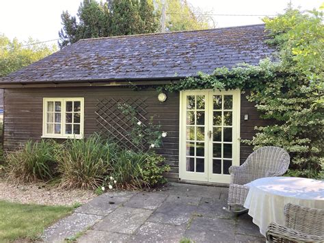 Hamptons - The Home Experts, Salisbury - Home