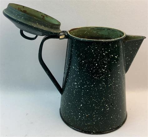 Lot Vintage Green White Speckled Granite Enamelware Coffee Tea Pot