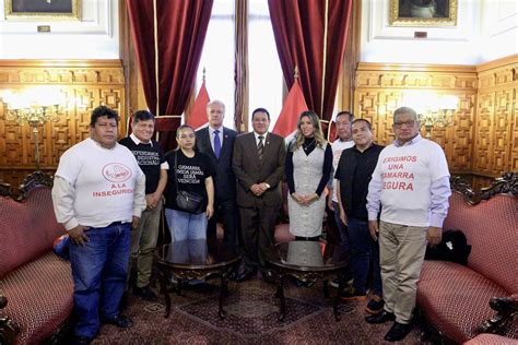 Congreso Mesa Directiva Recibe A Representantes De Gamarra Y Mesa