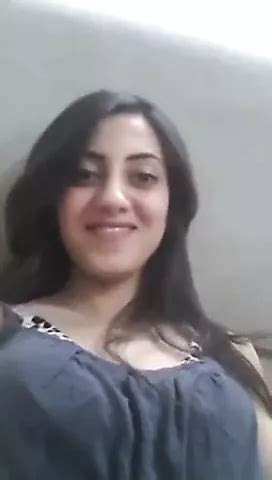 Busty Cute Indian Women Geetha Nude Show Porn 05 XHamster XHamster
