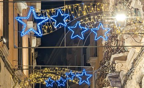 Natale Biscegliese Domani Laccensione Dellalbero In Piazza Vittorio