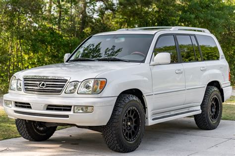 2004 Lexus Lx470 For Sale On Bat Auctions Sold For 32995 On April