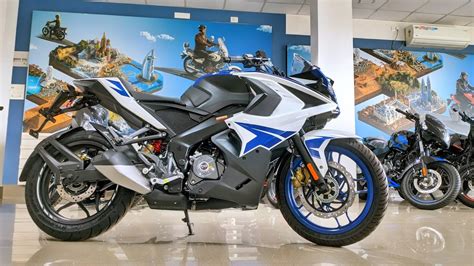 New Bajaj Pulsar RS 200 BS6 2020 What S New Price Features