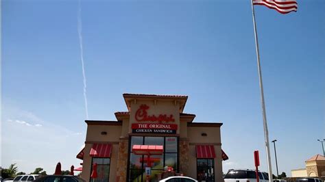 Why Chick Fil As Decision To Close On Sundays Is A Brilliant Business