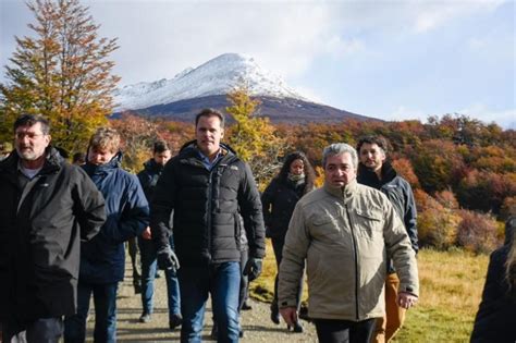 La Municipalidad De Ushuaia Acompañó A Parques Nacionales En La