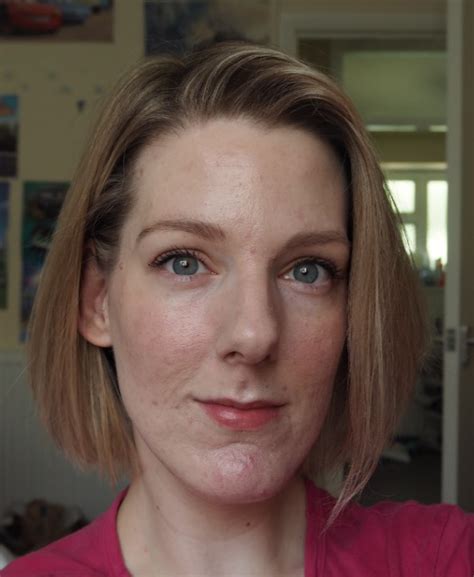 Estee Lauder Double Wear Nude Water Fresh Makeup Review Beauty Geek UK