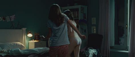 Naked María Valverde in Tres metros sobre el cielo