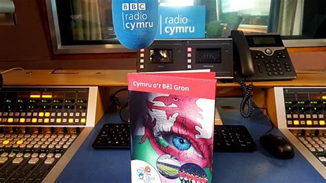 BBC Radio Cymru Ar Y Marc Rowndiau Rhagbrofol Ewro 2020 Cymru V