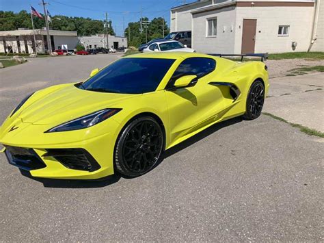 Chevrolet Corvette C8 Stingray Rapid Yellow Vossen HF-2 Wheel | Wheel Front