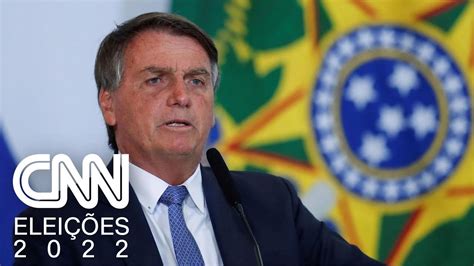 Avião de Bolsonaro arremete em tentativa de pouso em Belo Horizonte