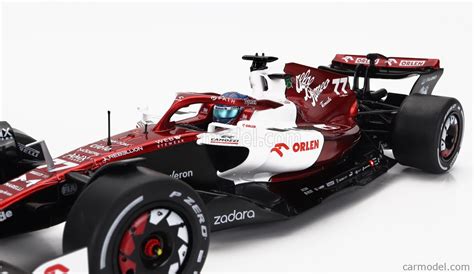 SOLIDO 1810201 Scala 1 18 ALFA ROMEO F1 C42 TEAM ORLEN RACING N 77