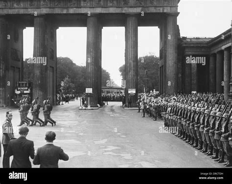 Pre War Berlin Hi Res Stock Photography And Images Alamy