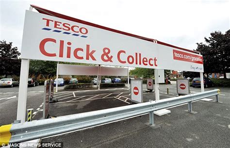 Tesco To Open The Uk S First Drive Thru Store Daily Mail Online