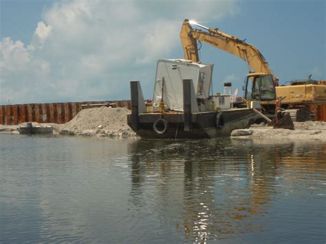 Captiva052409 5260088 Blind Pass Dredging Equipment Flickr