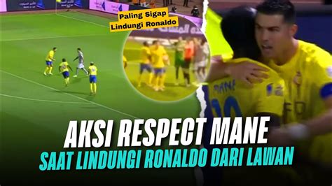 Ajak Ribut Pemain Lawan Lihat Aksi Mane Pemain Al Nassr Lindungi