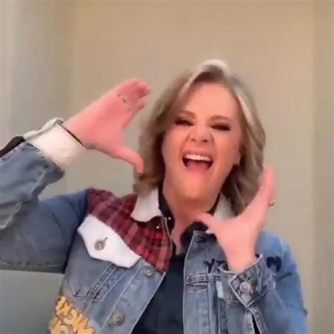 Erika Buenfil Se Unió A La Fiebre Por Tiktok Y Se Volvió Tendencia En