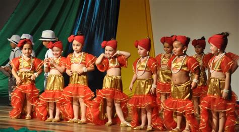 Projeto Cantar e Encantar relembra clássicos da música brasileira