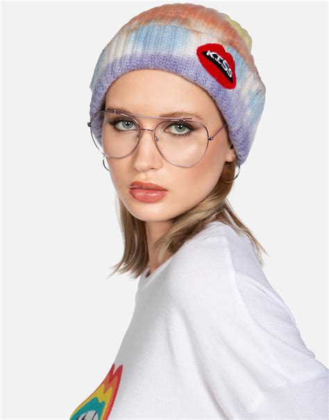 Kiss Lip Patch Cashmere Slouch Beanie Blix By Lauren Moshi