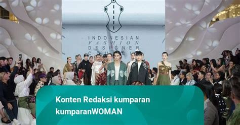 Desainer Unjuk Gigi Lewat Gelaran Kaart Jagat Ipmi Batik Fashion