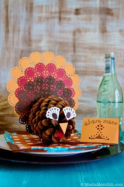 Pinecone Turkey Centerpieces | Fun Family Crafts