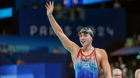 Katie Ledecky Wins Olympic Gold In Womens 800m Freestyle For Historic