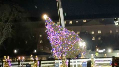 Heavy winds knock over Christmas tree in front of White House, but it's ...