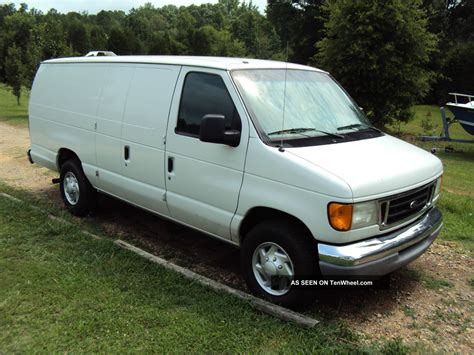 2003 Ford E Series E 250 Cargo Van