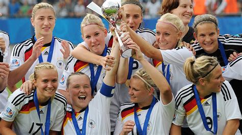 Schlussstrich Im Sommer Turid Knaak Beendet Karriere Dfb