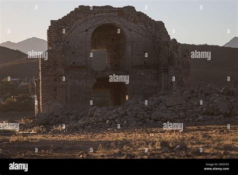 Presa De Nivel De Agua Hi Res Stock Photography And Images Alamy