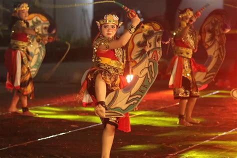 Pagelaran Kesenian Tradisional Senja Kediri Secara Virtual Berikut