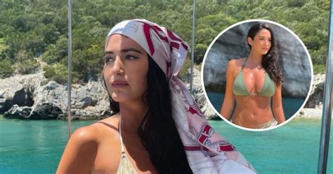 Hot Sexy Ariel Frenkel Bikini Pics