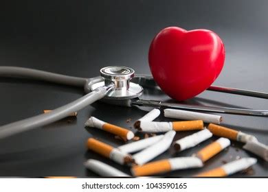 Heart Disease Cigarette Smoking Stock Photo 1043590165 | Shutterstock