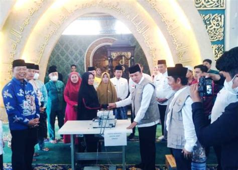 Baznas Pekanbaru Salurkan Dana Zakat Tahap Pertama Tahun