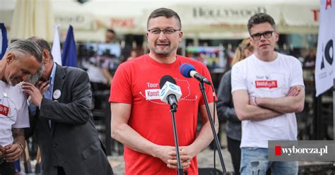 Tour De Konstytucja W Kielcach B D Nie Tylko Walcz Cy O Praworz Dno