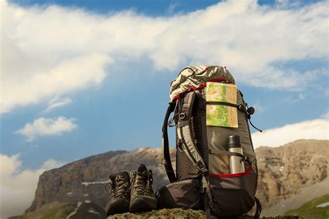 Perlengkapan Buat Yang Mau Mendaki Gunung Pulang Pergi Superlive