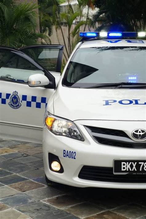 PHOTO COLLECTIONS OF ROYAL MALAYSIAN POLICE VEHICLES | CarsBarns