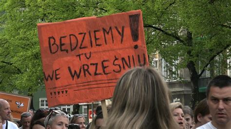 Strajk Nauczycieli Zawieszony Ale Nauczyciele Zawsze Mog Go Odwiesi