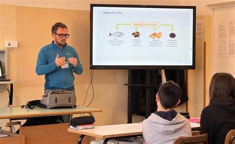 Conoscere E Tutelare Il Settore Ittico Locale Gli Studenti Di Montalto