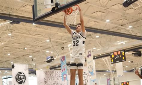 Top Prospects Cooper Flagg Cameron Boozer Face Off At Nike Peach Jam