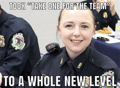 Very Selfless R Memes Female Cop Maegan Hall Tennessee Police