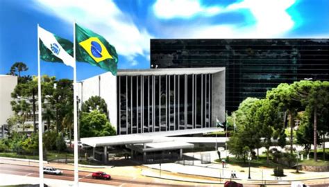 Após 40 anos Assembleia Legislativa do Paraná anuncia concurso público