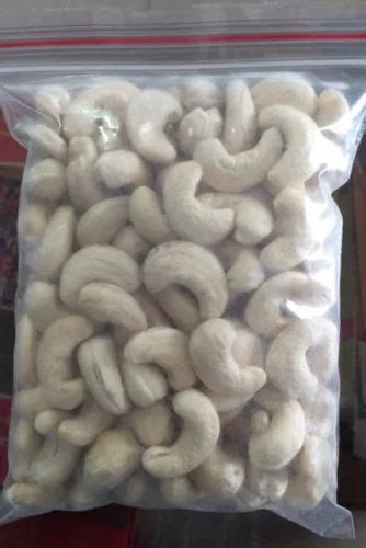 Whole Cashew W210 Tins At Rs 950 Kg In Suriapet ID 2850210039412