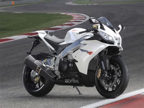 Aprilia Rsv R Insurance Informations Pictures Specifications