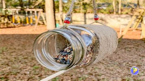 Diy R Aliser Une Mangeoire Pour Les Oiseaux Partir Dun Pot Masson