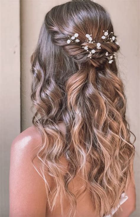 Naildesignidea Linktree Cute Prom Hairstyles Prom Hairstyles For