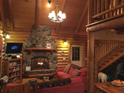 Mountain cabin, West Virginia, USA. Reminded us “Masha and the Bear